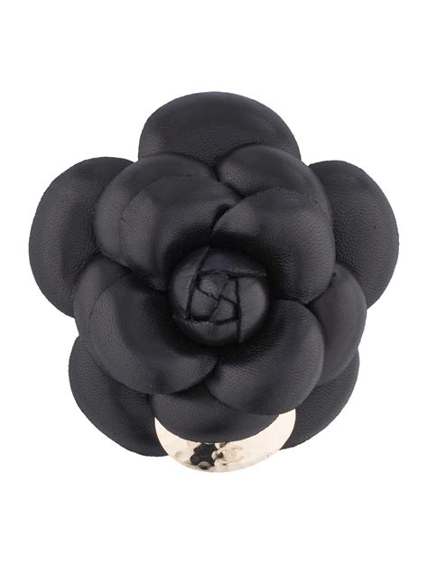 chanel camelia broche